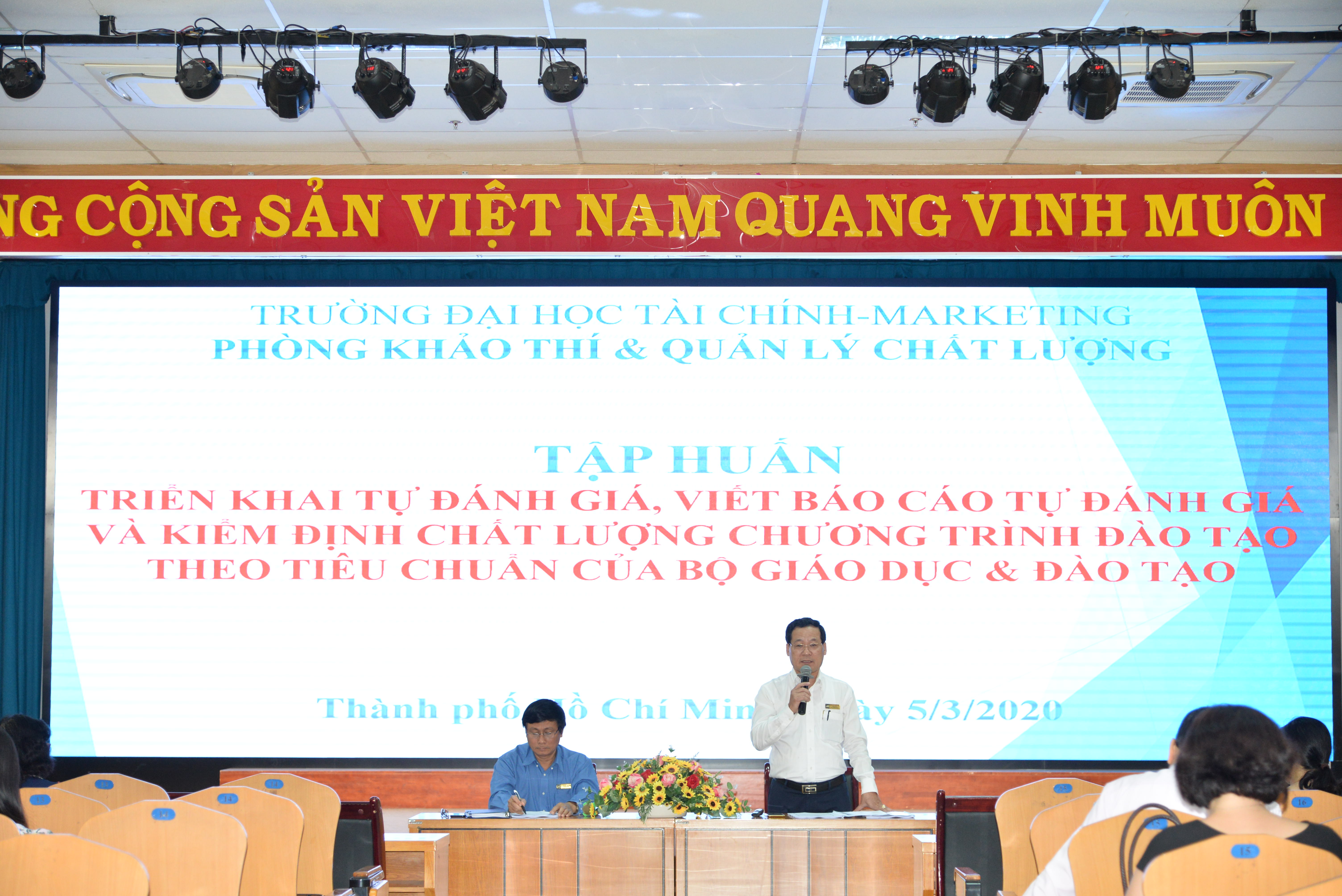 Tập huấn tự đánh giá chương trình đào tạo năm 2020